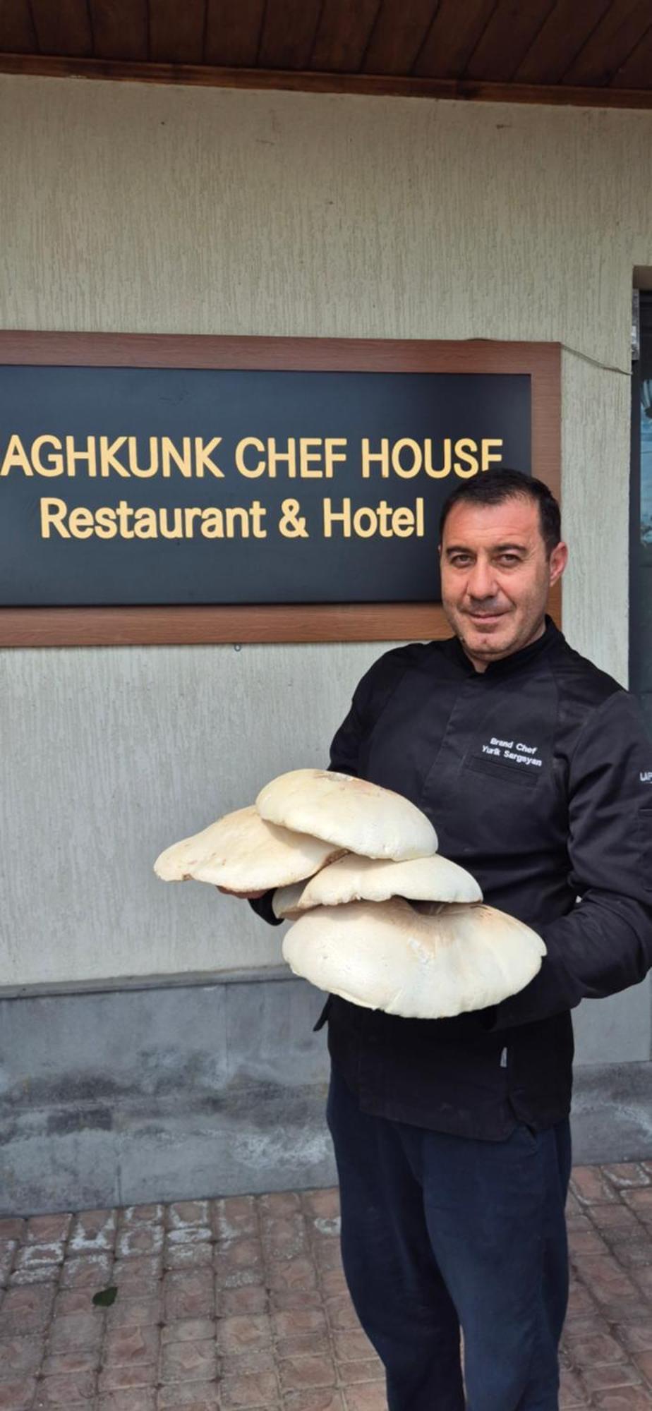 Tsaghkunk Chef House Hotel & Restaurant Sevan Exterior foto